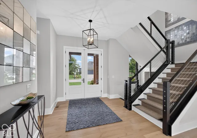 Photo 3 of Mansion for sale at 685 Old Ashbury Rd, Westfield, IN 46074 | MLS# 22127912 | Listing updated on 2026-10-01