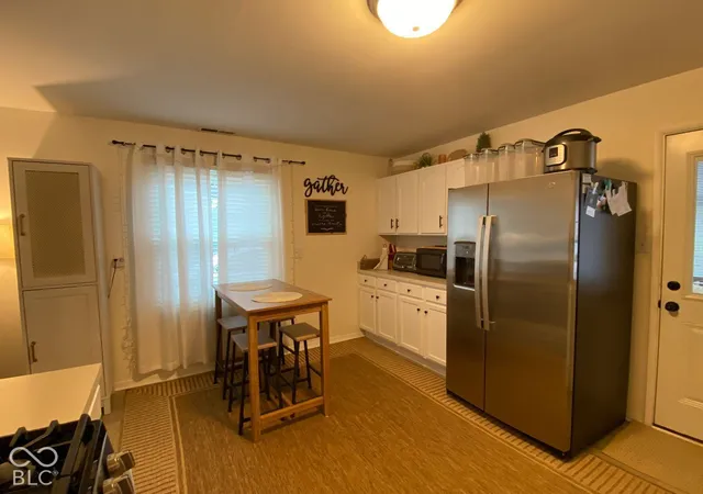 Photo 3 of Single family home for sale at 231 Gaywood Dr, Anderson, IN 46017 | MLS# 22127917 | Listing updated on 2026-09-26