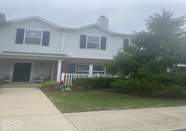 Condo for sale at 12215 Pebble St #800, Fishers, IN 46038 | MLS# 22127918