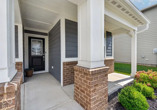 Photo 2 of Single family home for sale at 15730 Cobbs Crk Ln, Noblesville, IN 46060 | MLS# 22127919 | Listing updated on 2026-09-28