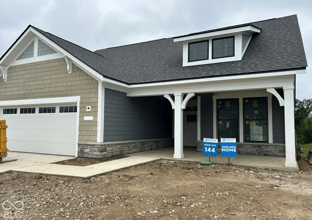 Photo 1 of Single family home for sale at 7051 Shenandoah St, Zionsville, IN 46077 | MLS# 22127930 | Listing updated on 2026-09-25