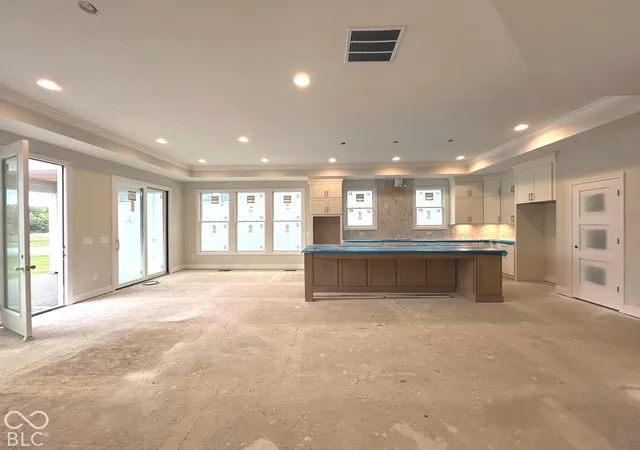 Photo 3 of Single family home for sale at 7051 Shenandoah St, Zionsville, IN 46077 | MLS# 22127930 | Listing updated on 2026-09-25