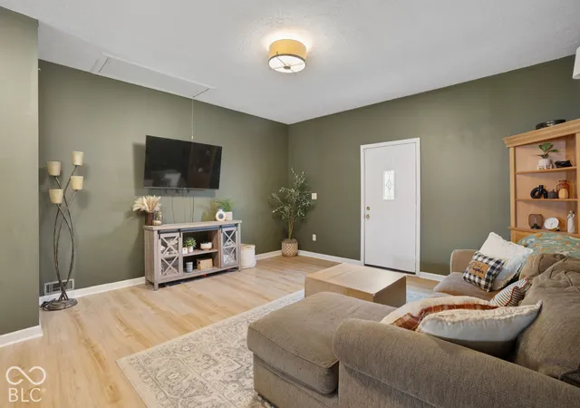 Photo 4 of Sale Pending at 4902 Candy Spots Dr, Indianapolis, IN 46237 | MLS# 22127931 | Listing updated on 2026-09-30