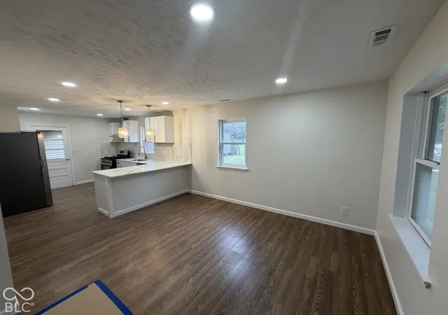 Photo 3 of Sale Pending at 802 Park Rd, Greensburg, IN 47240 | MLS# 22127946 | Listing updated on 2026-09-29