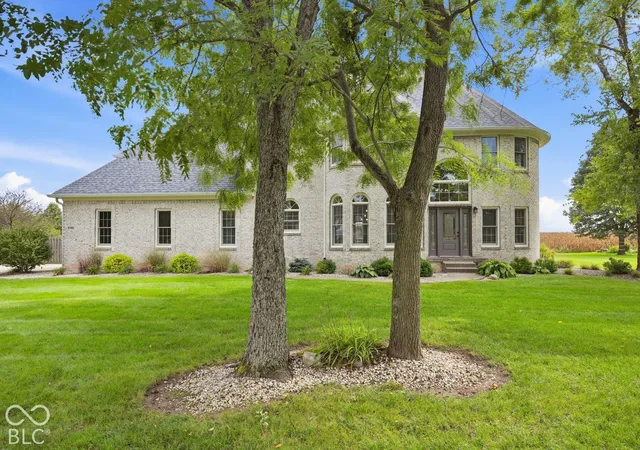 Photo 2 of Sale Pending at 6092 S Hunters, Pendleton, IN 46064 | MLS# 22127954 | Listing updated on 2026-10-02