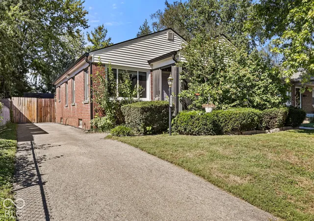 Photo 1 of Sale Pending at 5118 Hillside Ave, Indianapolis, IN 46205 | MLS# 22127959 | Listing updated on 2026-10-06