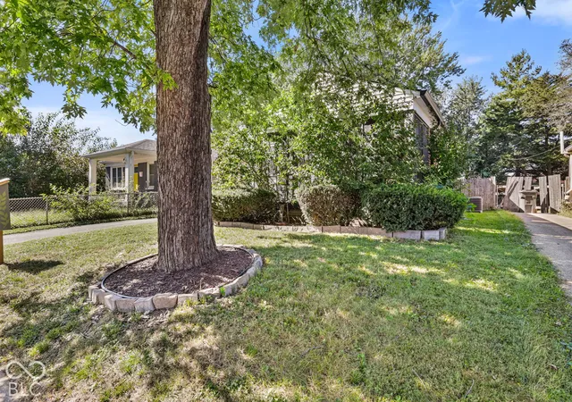 Photo 2 of Sale Pending at 5118 Hillside Ave, Indianapolis, IN 46205 | MLS# 22127959 | Listing updated on 2026-10-06