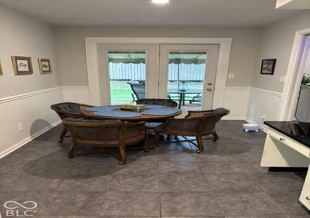 Photo 4 of Condo for sale at 3703 Ironwood Way, Anderson, IN 46011 | MLS# 22127963 | Listing updated on 2026-09-25