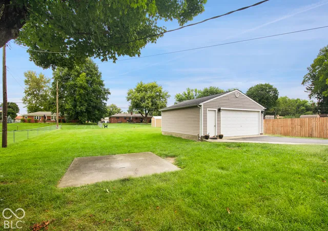 Photo 3 of Single family home for sale at 362 Maxwell Rd, Indianapolis, IN 46217 | MLS# 22127965 | Listing updated on 2026-10-08