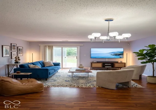 Photo 4 of Single family home for sale at 4117 Village Tr Blvd, Indianapolis, IN 46254 | MLS# 22127972 | Listing updated on 2026-09-26