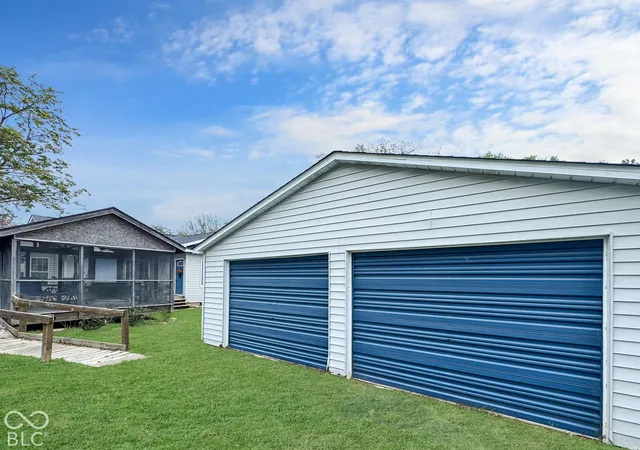 Photo 3 of Single family home for sale at 2219 S Rogers St, Bloomington, IN 47403 | MLS# 22127974 | Listing updated on 2026-09-25