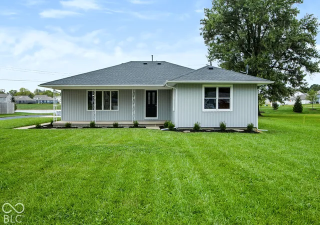 Photo 2 of Sale Pending at 24360 Hinesley Rd, Sheridan, IN 46069 | MLS# 22127976 | Listing updated on 2026-09-28