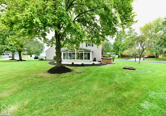 Photo 3 of Single family home for sale at 7747 White Dove Dr, Indianapolis, IN 46256 | MLS# 22127982 | Listing updated on 2026-09-30