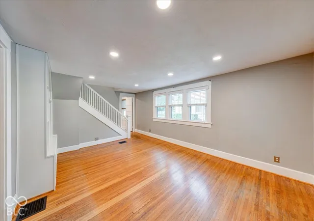 Photo 4 of Single family home for sale at 435 E 49th Street, Indianapolis, IN 46205 | MLS# 22127999 | Listing updated on 2026-09-30