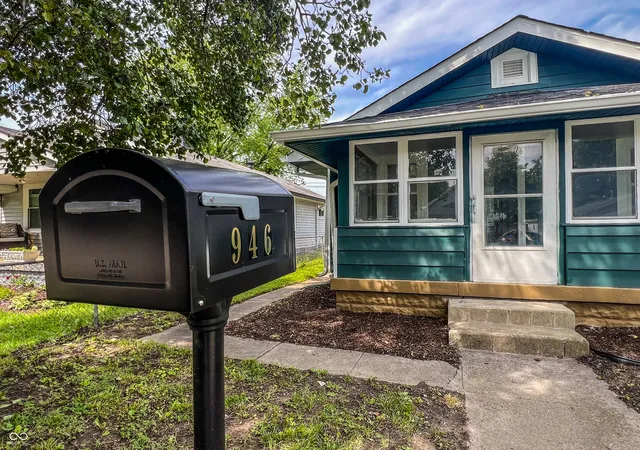 Photo 1 of Single family home for sale at 946 N Somerset Ave, Indianapolis, IN 46222 | MLS# 22128016 | Listing updated on 2026-09-29
