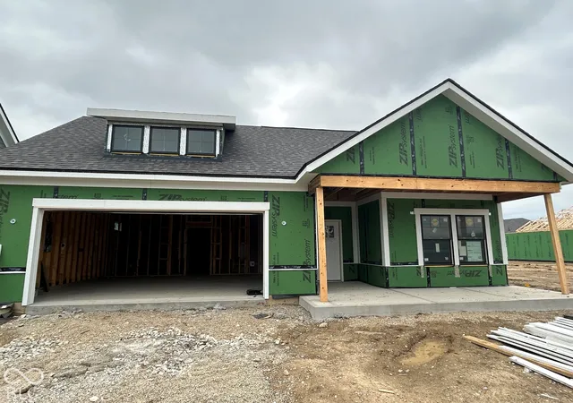 Photo 1 of Single family home for sale at 7106 Shenandoah St, Zionsville, IN 46077 | MLS# 22128017 | Listing updated on 2026-10-07