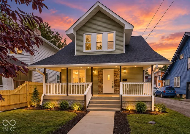 Photo 1 of Single family home for sale at 340 N Tacoma Ave, Indianapolis, IN 46201 | MLS# 22128026 | Listing updated on 2026-10-02