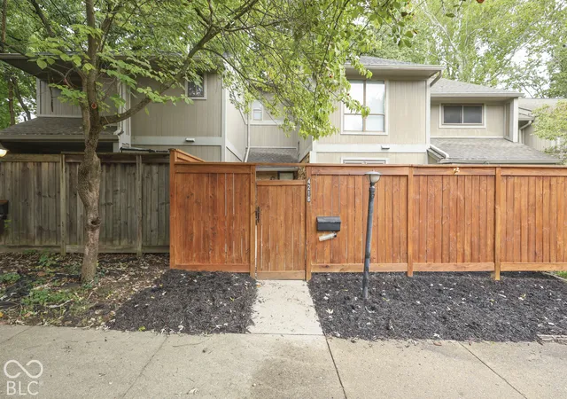Condo for sale at 4216 Foxglove Tr, Indianapolis, IN 46237 | MLS# 22128043