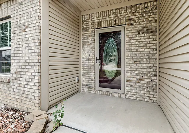 Photo 4 of Single family home for sale at 1174 Partridge Dr, Indianapolis, IN 46231 | MLS# 22128044 | Listing updated on 2026-10-01