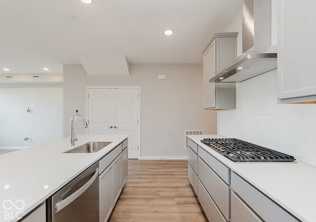 Photo 3 of Townhouse for sale at 9895 Behner Dr, Indianapolis, IN 46250 | MLS# 22128059 | Listing updated on 2026-09-25