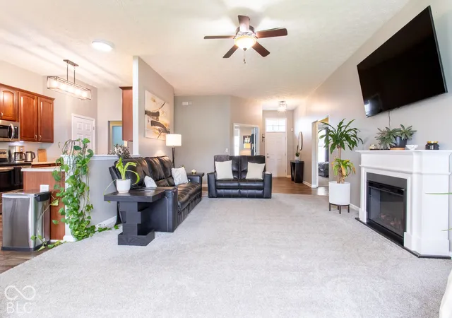 Photo 4 of Single family home for sale at 4041 Amethyst Dr, Lafayette, IN 47909 | MLS# 22128060 | Listing updated on 2026-09-26
