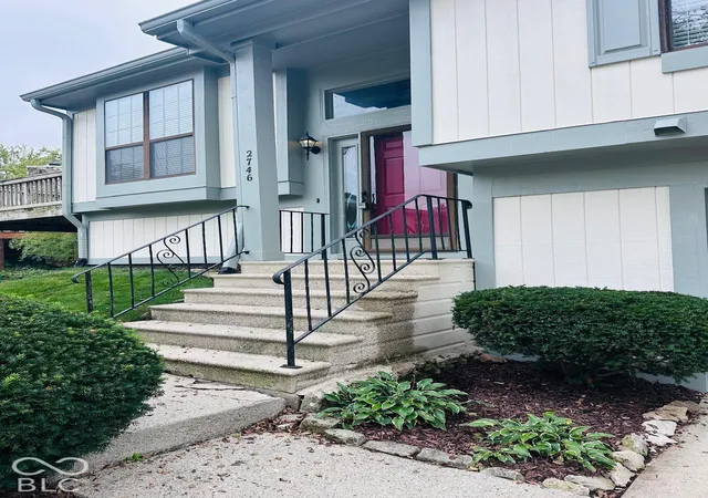 Photo 2 of Condo for sale at 2746 Lakeshire Ln, Indianapolis, IN 46268 | MLS# 22128064 | Listing updated on 2026-09-27