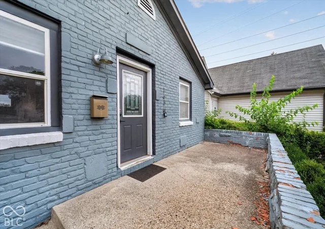 Photo 3 of Single family home for sale at 1636 Woodlawn Ave, Indianapolis, IN 46203 | MLS# 22128069 | Listing updated on 2026-10-05