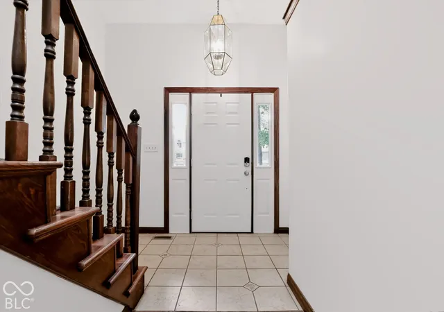 Photo 4 of Single family home for sale at 6969 Copper Mountain Ct, Indianapolis, IN 46236 | MLS# 22128079 | Listing updated on 2026-10-07