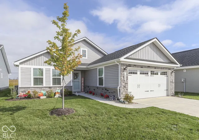 Photo 3 of Single family home for sale at 1020 Green Valley Dr, Lebanon, IN 46052 | MLS# 22128081 | Listing updated on 2026-10-02