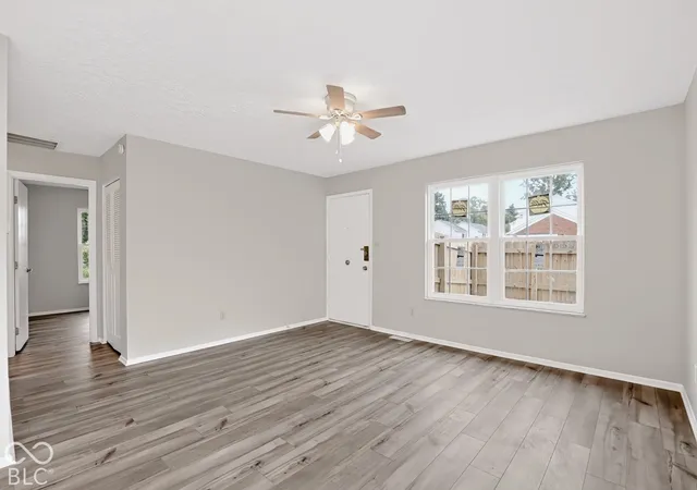 Photo 3 of Sale Pending at 1613 Marborough Ln, Indianapolis, IN 46260 | MLS# 22128084 | Listing updated on 2026-10-01