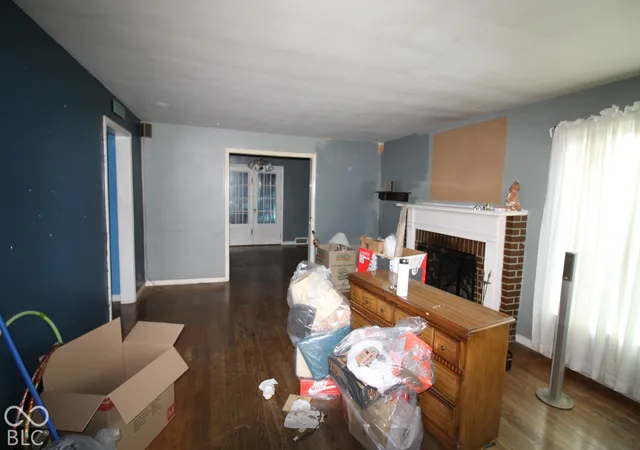 Photo 4 of Single family home for sale at 53 N Vine St, Indianapolis, IN 46222 | MLS# 22128089 | Listing updated on 2026-09-30