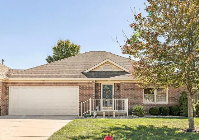 Photo 1 of Condo for sale at 5701 Kensington Way N, Plainfield, IN 46168 | MLS# 22128093 | Listing updated on 2026-10-02