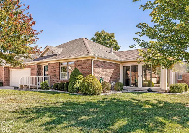 Condo for sale at 5701 Kensington Way N, Plainfield, IN 46168 | MLS# 22128093
