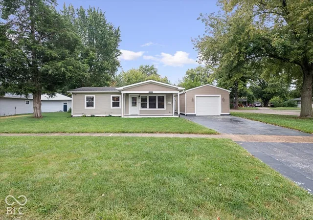 Photo 1 of Single family home for sale at 1 Edwin Ct, Indianapolis, IN 46222 | MLS# 22128103 | Listing updated on 2026-10-06