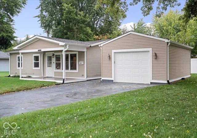 Photo 3 of Single family home for sale at 1 Edwin Ct, Indianapolis, IN 46222 | MLS# 22128103 | Listing updated on 2026-10-06