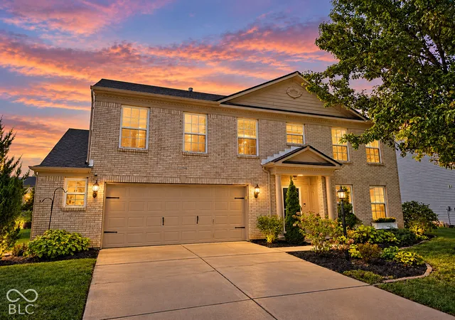 Photo 2 of Sale Pending at 13946 Meadow Lake Dr, Fishers, IN 46038 | MLS# 22128105 | Listing updated on 2026-10-05