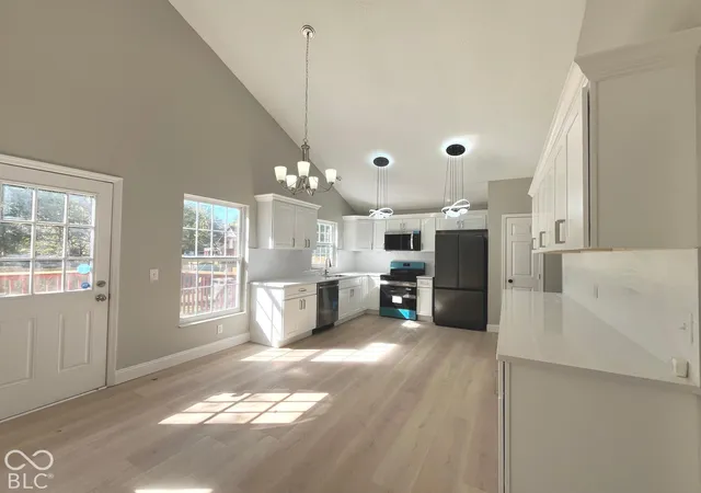 Photo 3 of Single family home for sale at 12621 Roan, Indianapolis, IN 46236 | MLS# 22128106 | Listing updated on 2026-10-24