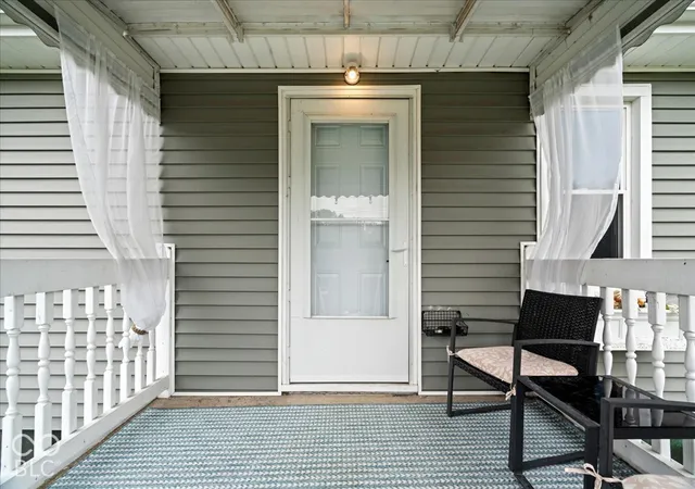 Photo 3 of Single family home for sale at 9049 W Forest Dr, Elwood, IN 46036 | MLS# 22128109 | Listing updated on 2026-09-26