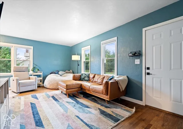 Photo 4 of Single family home for sale at 9049 W Forest Dr, Elwood, IN 46036 | MLS# 22128109 | Listing updated on 2026-09-26
