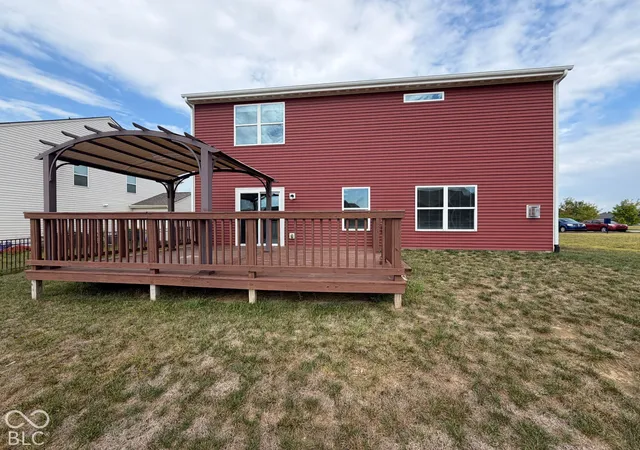 Photo 4 of Single family home for sale at 942 Ram Dr, Franklin, IN 46131 | MLS# 22128122 | Listing updated on 2026-10-05