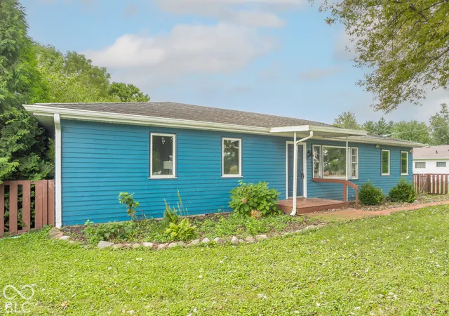 Photo 3 of Single family home for sale at 10258 Wilson Rd, Brownsburg, IN 46112 | MLS# 22128132 | Listing updated on 2026-10-01
