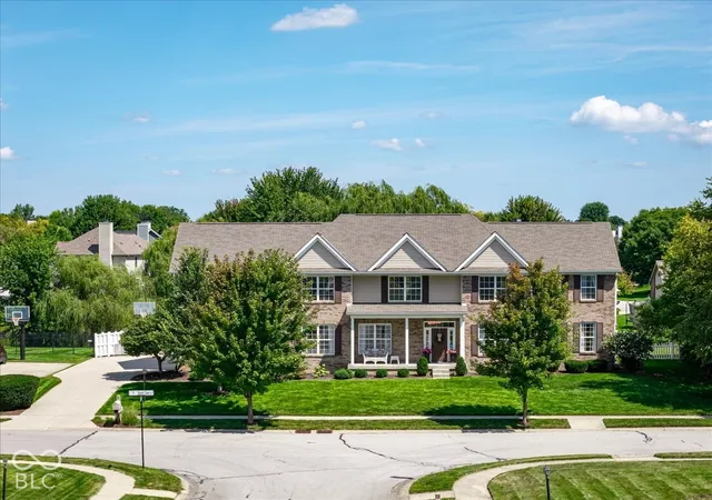 Photo 2 of Sale Pending at 11145 Desert Glen Dr, Fishers, IN 46037 | MLS# 22128147 | Listing updated on 2026-09-28