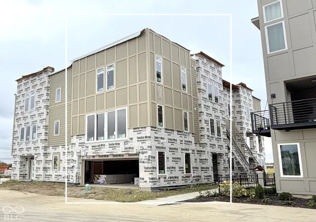 Townhouse for sale at 1494 Whistle Way, Westfield, IN 46074 | MLS# 22128151