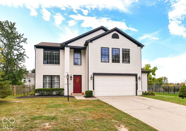 Photo 1 of Single family home for sale at 14057 Stonewood Pl, Fishers, IN 46037 | MLS# 22128153 | Listing updated on 2026-10-15