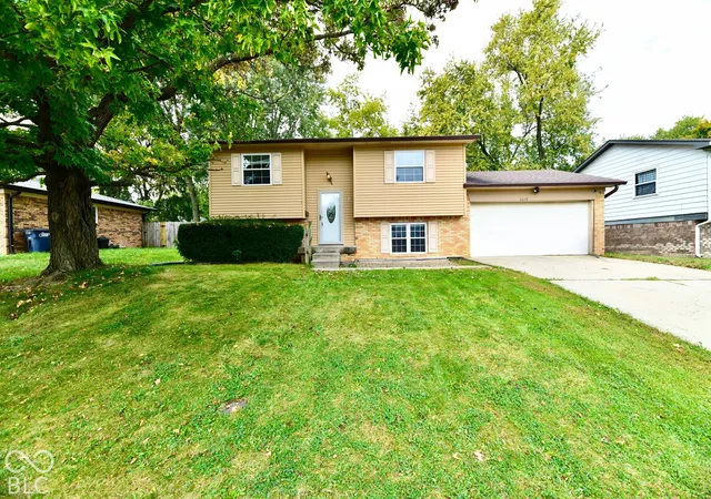 Photo 1 of Single family home for sale at 1610 Yazoo Dr, Beech Grove, IN 46107 | MLS# 22128162 | Listing updated on 2026-10-13