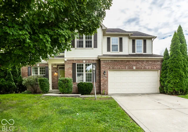 Single family home for sale at 6843 Thousand Oaks Ln, Indianapolis, IN 46214 | MLS# 22128164