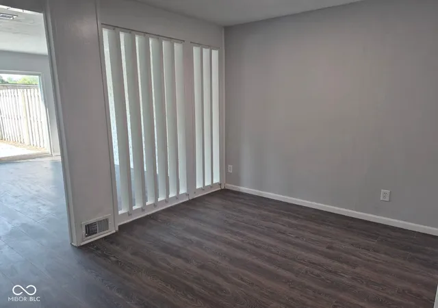 Photo 2 of Condo for sale at 7411 Country Brk Dr, Indianapolis, IN 46260 | MLS# 22128165 | Listing updated on 2026-09-25