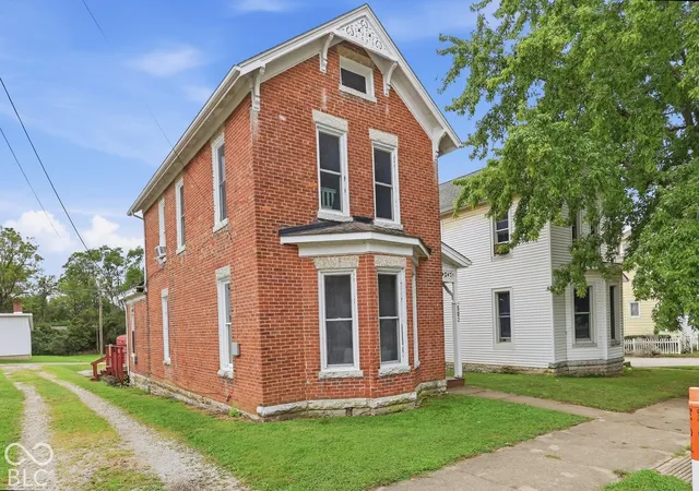 Photo 2 of Single family home for sale at 503 E Main St, Greensburg, IN 47240 | MLS# 22128182 | Listing updated on 2026-09-27