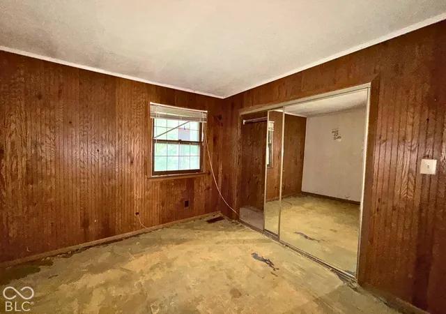 Photo 2 of Single family home for sale at 3711 S Walnut St, Muncie, IN 47302 | MLS# 22128195 | Listing updated on 2026-09-25