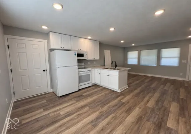 Photo 4 of Single family home for sale at 252 Indiana St, Plainfield, IN 46168 | MLS# 22128203 | Listing updated on 2026-10-06